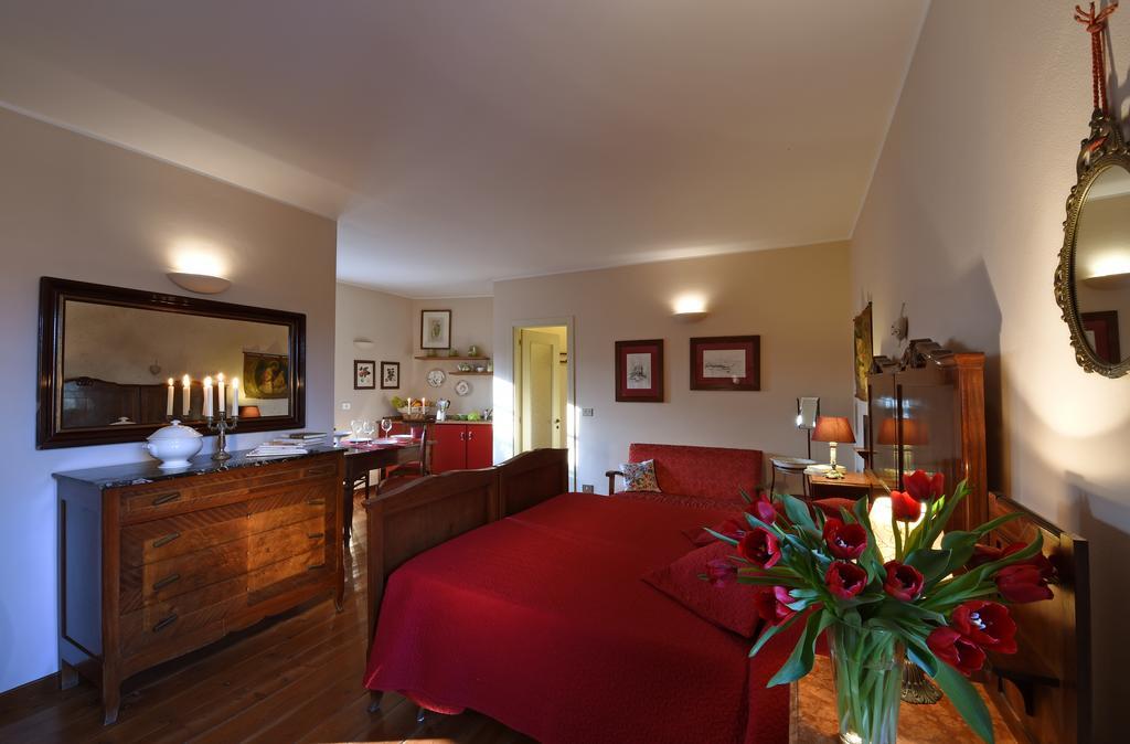 Agriturismo Il Gioco Dell'Oca Barolo Exterior photo